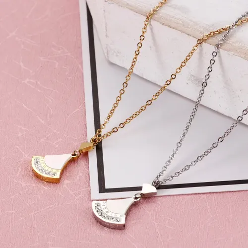 NTM2942 Stainless Steel Fan Shaped Shell Necklace Earrings Set Women's Jewelry Combo