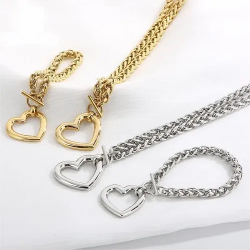 NTM2906 Heart Pendant Dragon Bone Chain Set Stainless Steel Heart Bracelet and Necklace