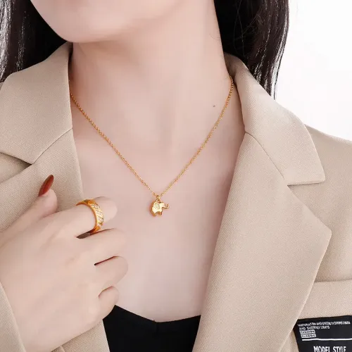 NTM2554 Cute Elephant Pendant Necklace Stainless Steel Collarbone Chain for Women