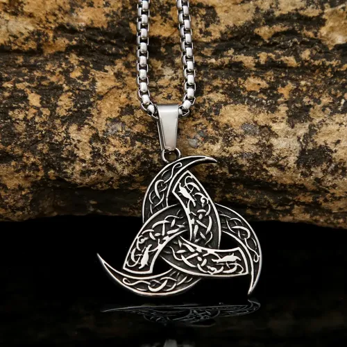 NTM956 Viking Sun Totem Triangle Necklace Nordic Stainless Steel Pendant for Men Women