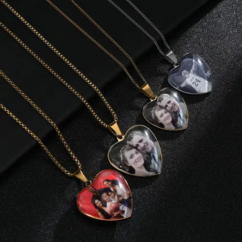 NTM3352 Hollow Heart Photo Necklace for Couples Hip Hop Style Holiday Gift