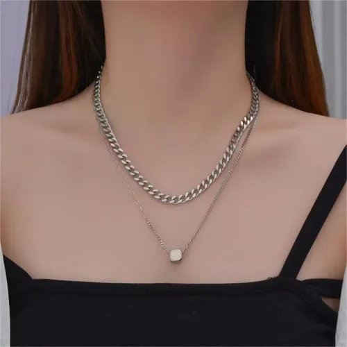 NTM3743 Layered Geometric Pendant Necklace Women's Clavicle Chain Hip Hop Style