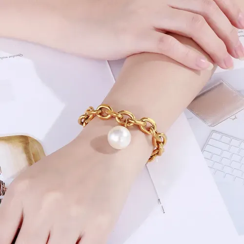BTM1161 Titanium Steel Shell Bead Bracelet for Women Fresh and Delicate Jewelry