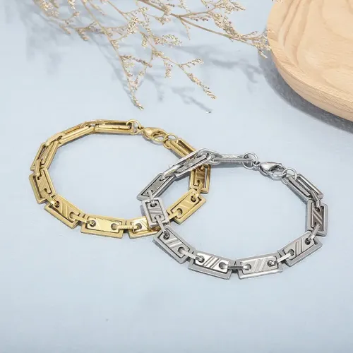 BTM1006 Geometric Stainless Steel Rectangular Link Unisex Bracelet Modern Accessory for Men and Women