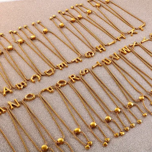 BTM1218 Stainless Steel Alphabet Bracelets Unisex A-Z Letter Charm Jewelry