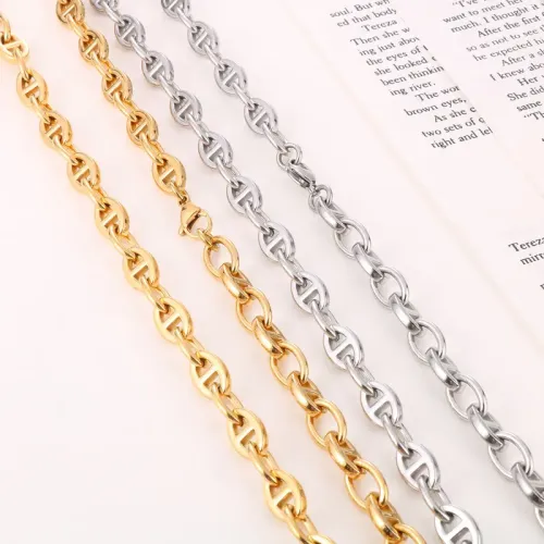 BTM1162 Japanese Style Chain Sweater Necklace Pig Nose Bracelet with Oval Clasp Trendy Accessories