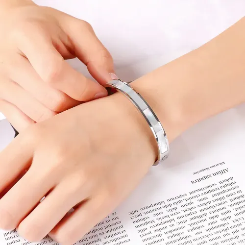 BTM1331 Titanium Steel Bracelet with 8mm Shell Design Custom Women's Fashion Jewelry