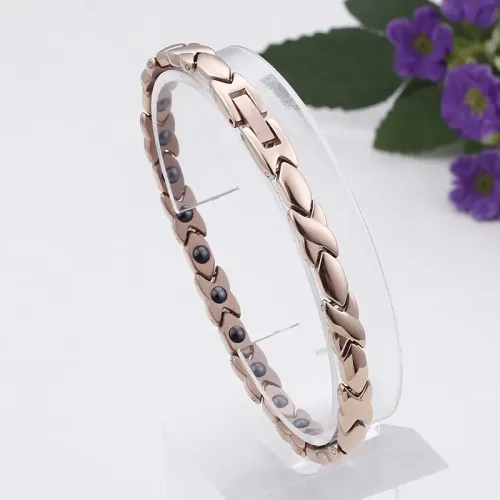BTM1341 Magnetic Titanium Steel Bracelet Sleek Therapeutic Jewelry Accessory