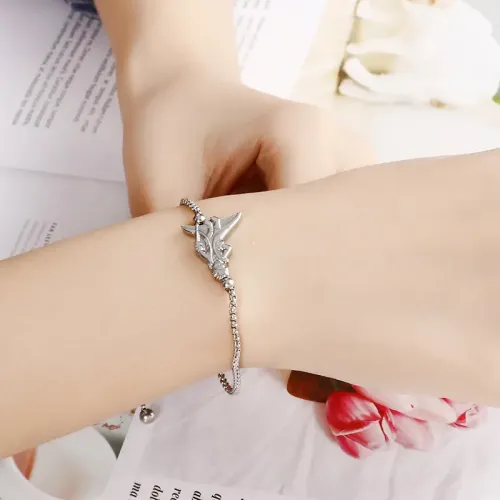 BTM964 Commander Pattern Titanium Steel Bracelet for Women Festive Jewelry Accessory