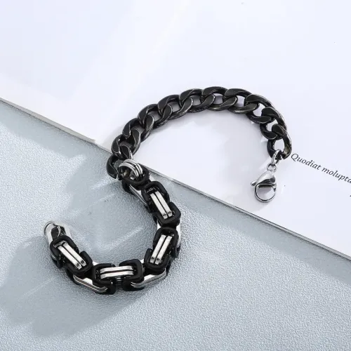 BTM1206 Charming Black Titanium Steel Bracelet for Women Elegant Stainless Steel Bangle