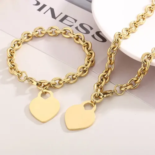 BTM1060 Chunky Chain Hip Hop Dance Stainless Steel Heart Pendant Bracelet for Women