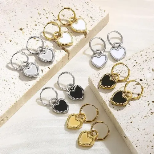 ETM442 Double-Sided Black White Heart Hoop Earrings for Women in Stainless Steel