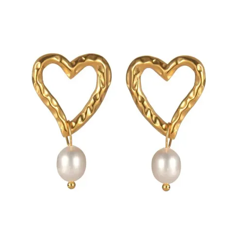 ETM768 Freshwater Pearl Stud Earrings in Heart-Shaped Titanium Steel Romantic Jewelry Gift
