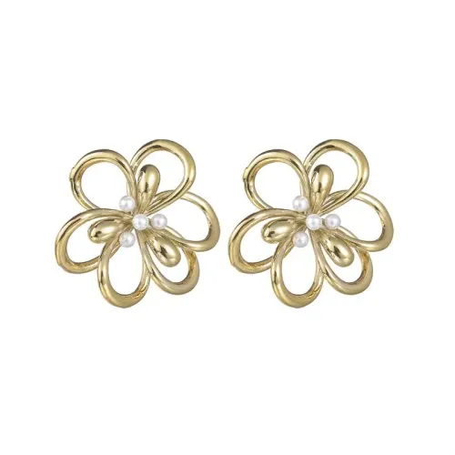 ETM558 Vintage Hollow Flower Titanium Steel Earrings Classic Jewelry