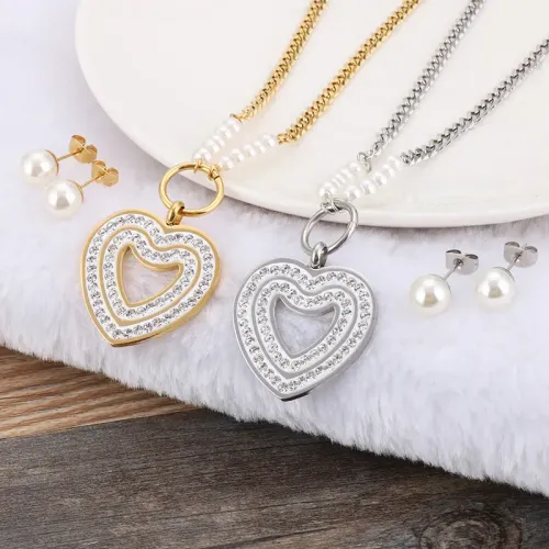 ETM454 Heart Pearl Earrings and Necklace Set Elegant Jewelry