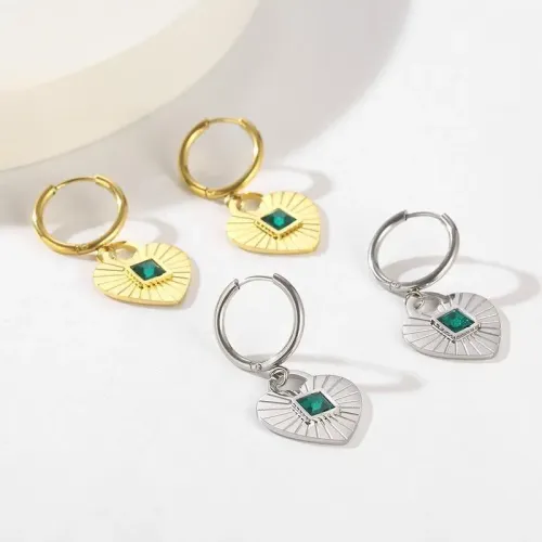 ETM284 Heart-Shaped Green Glass Drop Earrings in Titanium Steel for Women Romantic Jewelry