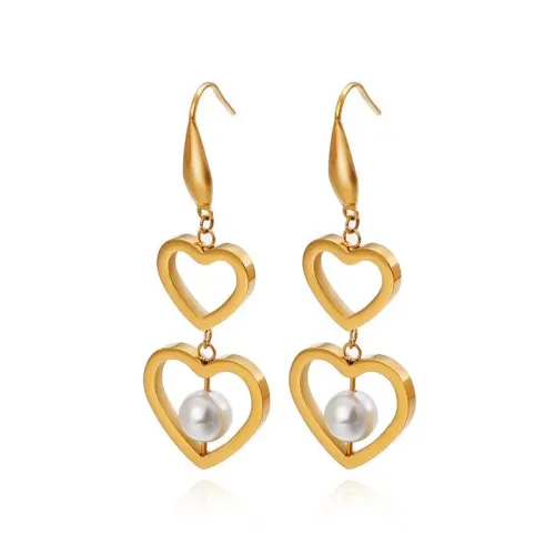 ETM409 Titanium Steel Heart-Shaped Pearl Stud Earrings Available in Three Colors
