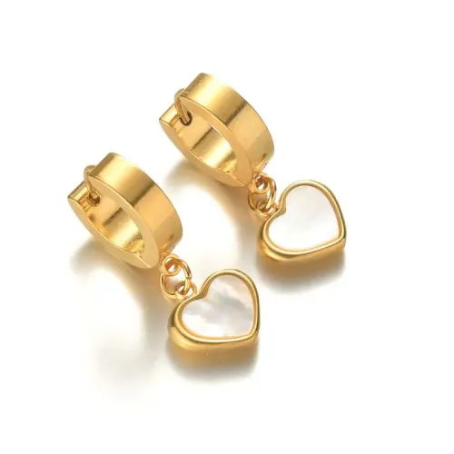 ETM602 Vintage Heart-Shaped Tassel Earrings Titanium Steel Studs for a Classic Look