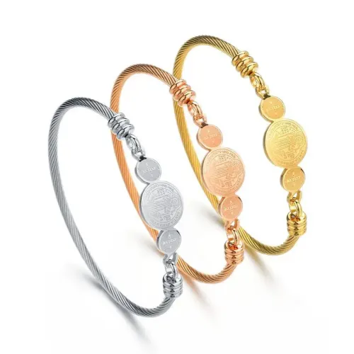 BTGM350 Unisex Stainless Steel cable Bracelet Three Disc Charms Open Design