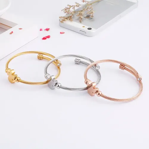 BTGM199 Angel-Shaped Zirconia Stainless Steel Bracelet Divine Jewelry Accessory