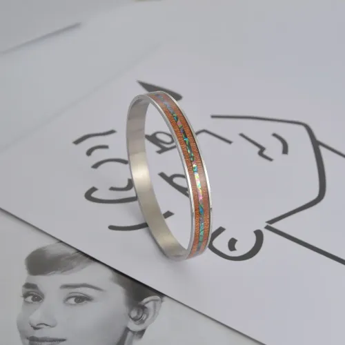 BTGM89 Closed Stainless Steel Bracelet Rosewood Abalone Shell