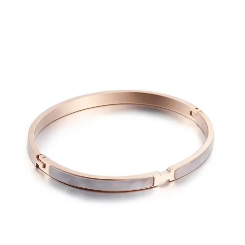 BTGM253 Rose Gold Stainless Steel Shell Bracelet for Women Elegant Jewelry Piece
