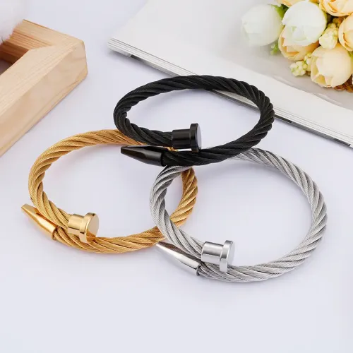 BTGM212 Stylish Stainless Steel Nail Open Bracelet Women Chic Accessory