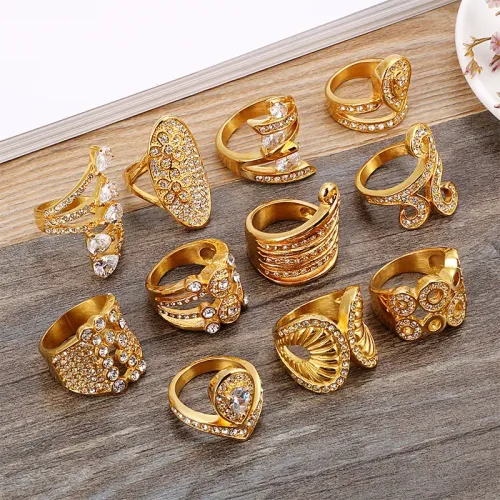 RTM2956 Chic 18K Gold-Plated Stainless Steel Rings Micro-Paved Zircon for Women