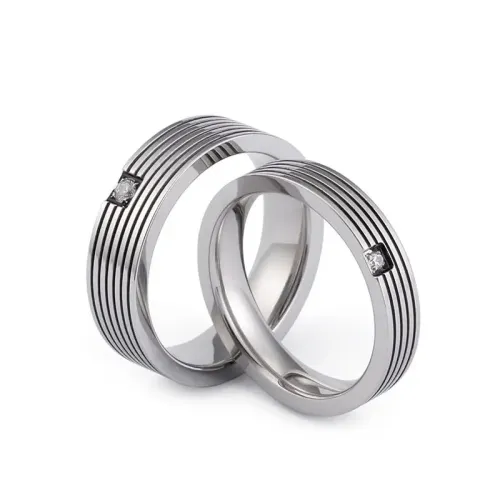 RTM3105 Elegant Solitaire Stripe Titanium Stainless Steel Ring Unisex Design