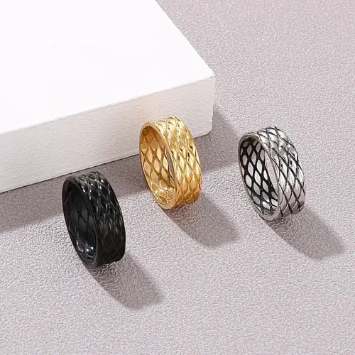 RTM3018 Elegant Titanium Steel Ring with Unique Fish Pattern Design