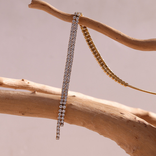 NTSMJ272 18K Gold-Plated Stainless Steel Snake Chain Y-Shaped Zirconia Pendant Necklace for Women Micro Pave Design