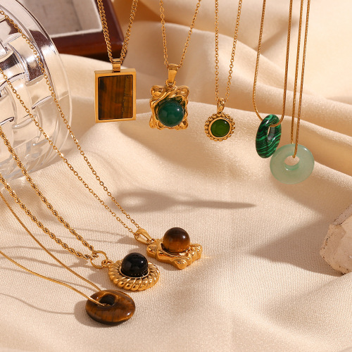 NTSMJ248 18K Gold Plated Stainless Steel Geometric Round Natural Stone Pendant Necklace with Twisted Edge Women's Jewelry