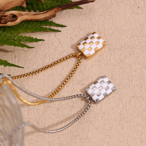 NTSMJ289 18K Gold-Plated Stainless Steel Geometric Necklace with Square Pearl and Enamel Checkerboard Pendant