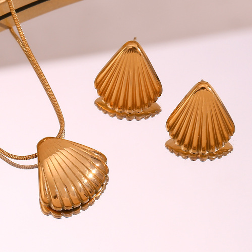 NTSMJ316 18K Gold-Plated Stainless Steel Scallop Pendant Necklace and Earring Set for Women