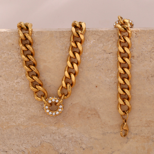 NTSMJ228 Stainless Steel Cuban Chain Necklace with Zirconia Donut Pendant Trendy Jewelry for Women