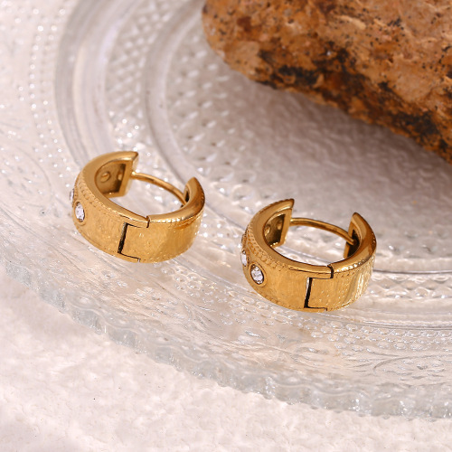 ETSMJ234 18K Gold Plated Stainless Steel Hoop Earrings with Twisted Edge and Rhinestones Women's Fashion Jewelry