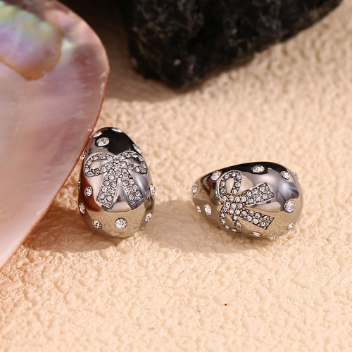 ETSMJ814 18K Gold Plated Stainless Steel Luxury Teardrop Butterfly Stud Earrings with Rhinestones Women's Fashion Jewelry