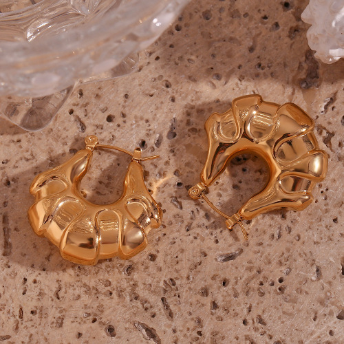 ETSMJ518 18K Gold Plated Stainless Steel Hollow Capsule-Shaped Hoop Earrings Women's Fashion Jewelry