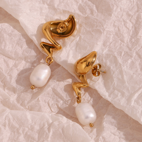 ETSMJ72 18K Gold Plated Stainless Steel Freshwater Pearl Flame Spiral Stud Earrings for Women Elegant Fashion Jewelry