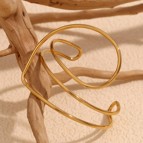 GTSMJ50 18K gold-plated stainless steel line heart bracelet for women