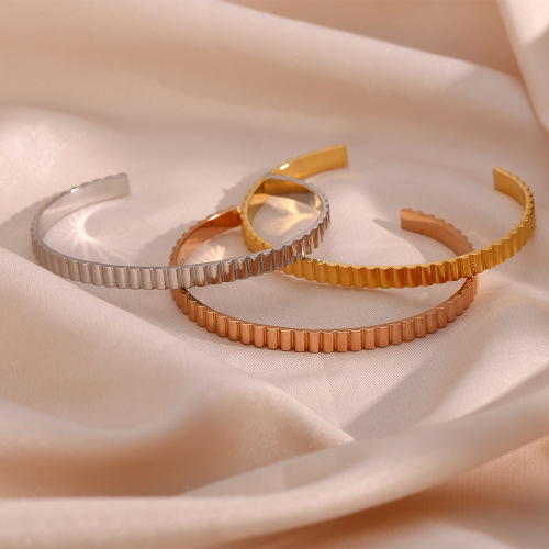 GTSMJ87 18K stainless steel plated open bracelet for women
