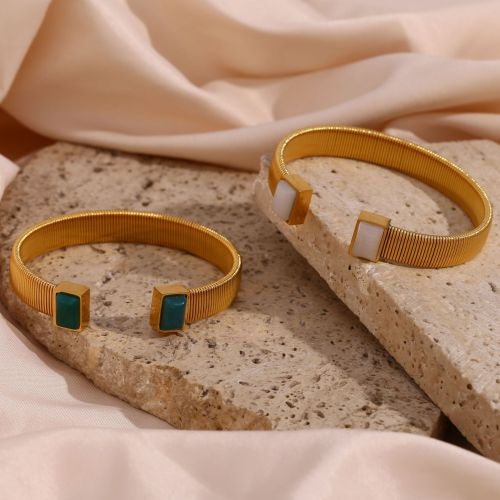 GTSMJ86 18K natural stone striped open bracelet for women