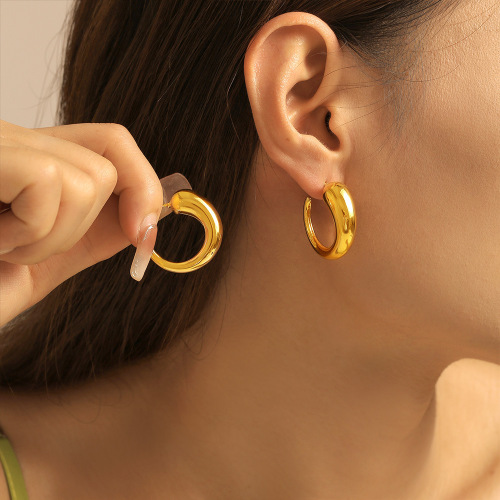 FXET821 C-shaped geometric ox horn hollow earrings copper material 18k gold plated earrings