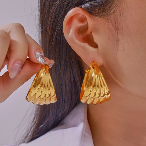FXET887 Multi-layer line splicing jewelry geometric wide-face gold-plated C-shaped casual style earrings
