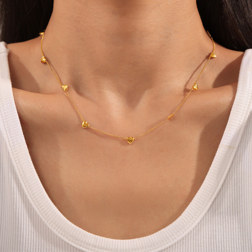 FXNT1352 Three-dimensional Heart-shaped clavicle necklace with many hearts, minimalist and stackable, 18K
