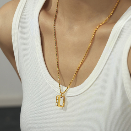 FXNT1319 Twisted chain necklace inlaid with zircon copper material square pendant jewelry