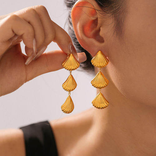 FXET857 Ocean series beach three shell tassel earrings