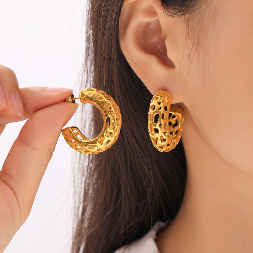 FXET885 Korean minimalist earrings geometric heart hollow gold-plated C-shaped earrings