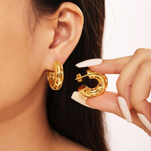 FXET823 C-shaped hollow earrings copper material 18k gold plated earrings