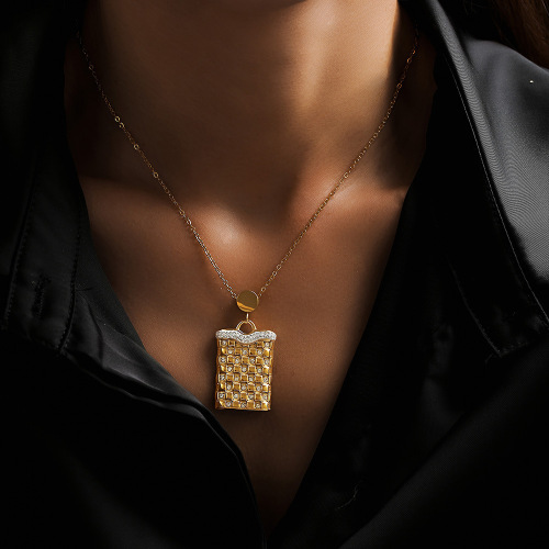 FXNT1420 Rectangular checkered brand diamond pendant clavicle chain plated with 18K real gold jewelry